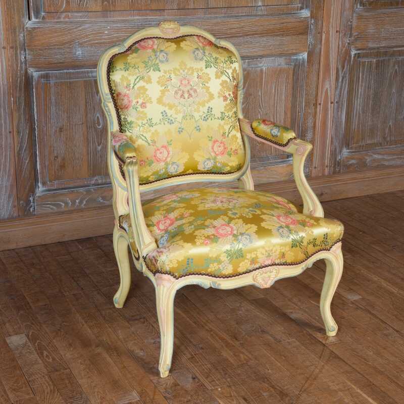 Armchair Rochefort Louis XV style