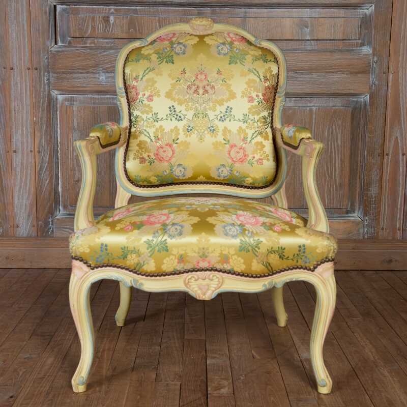 Armchair Rochefort Louis XV style