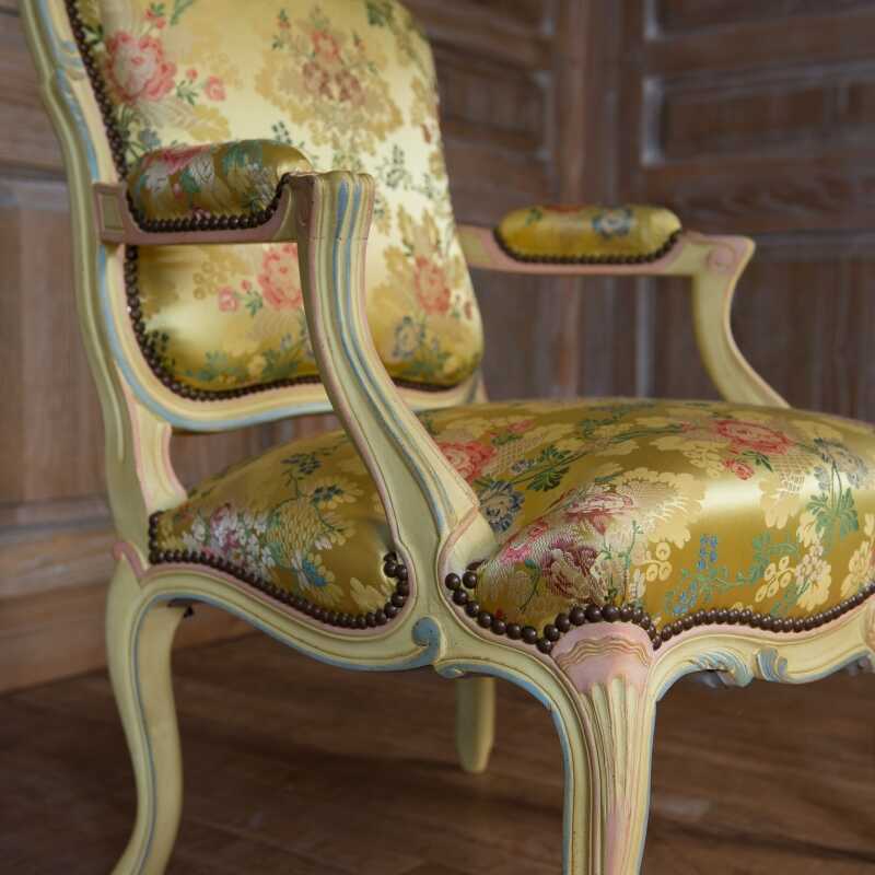 Armchair Rochefort Louis XV style