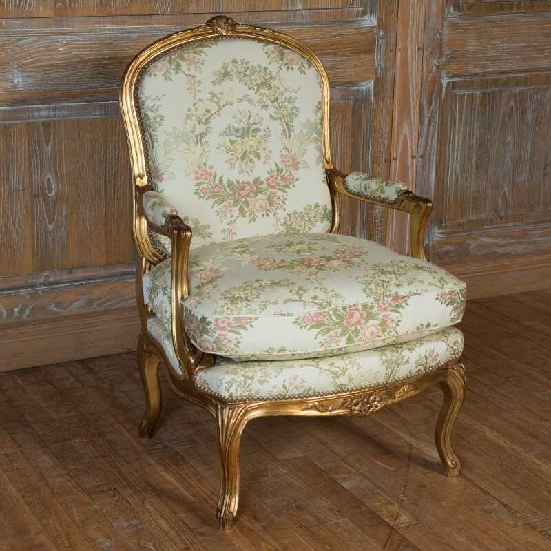 Armchair Montespan style Louis XV 