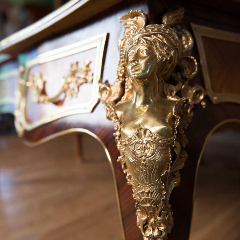 Desk Cressent of Louis XV style 