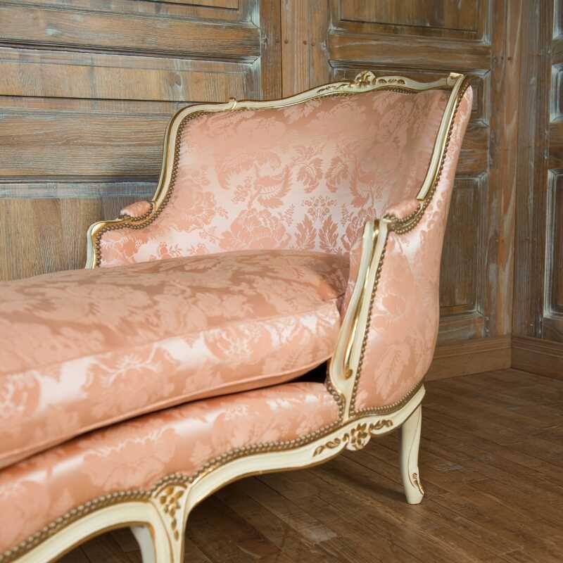 Easy chair of Duchess Avar Louis XV