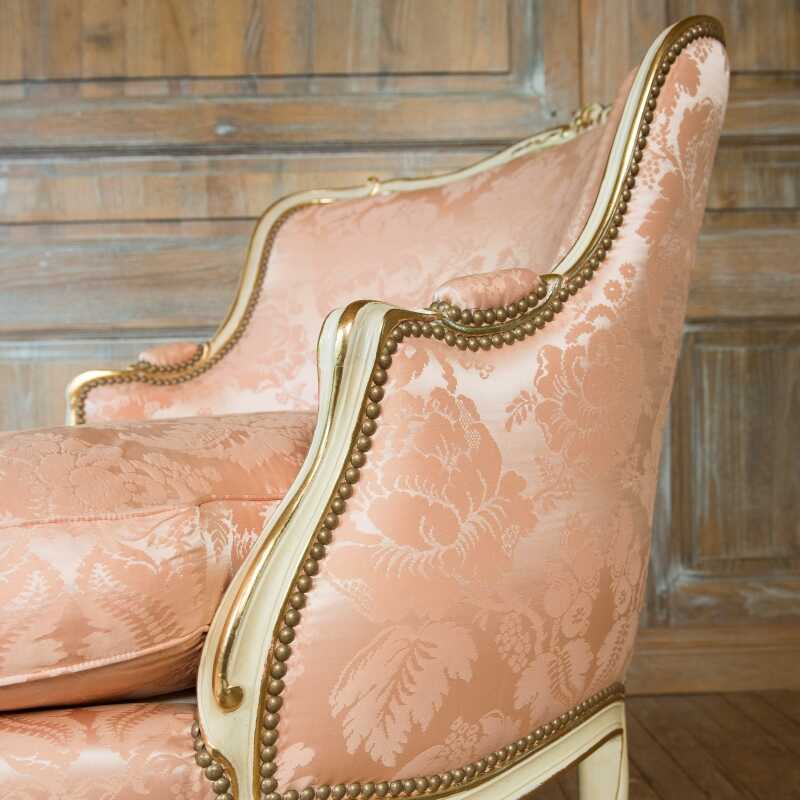 Easy chair of Duchess Avar Louis XV