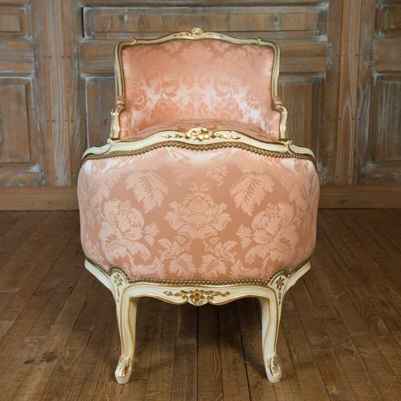 Easy chair of Duchess Avar Louis XV