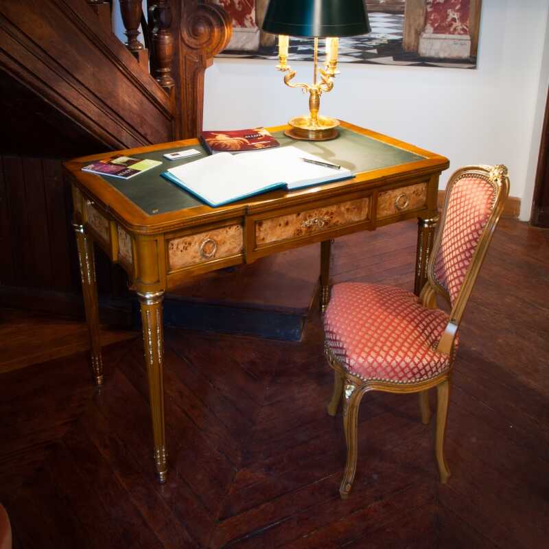 Desk Richard Louis XVI style