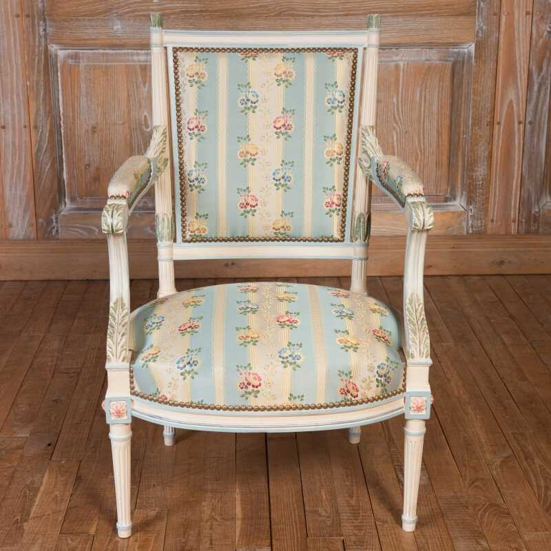 Small Armchair Courtois Louis XVI style