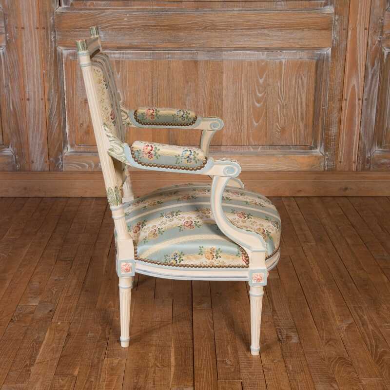 Small Armchair Courtois Louis XVI style