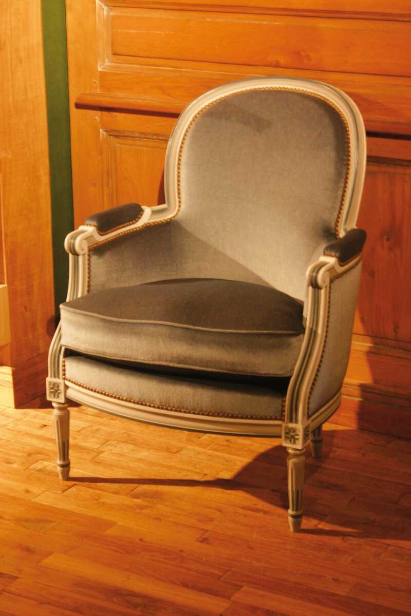 Easychair Poulat Louis XVI style