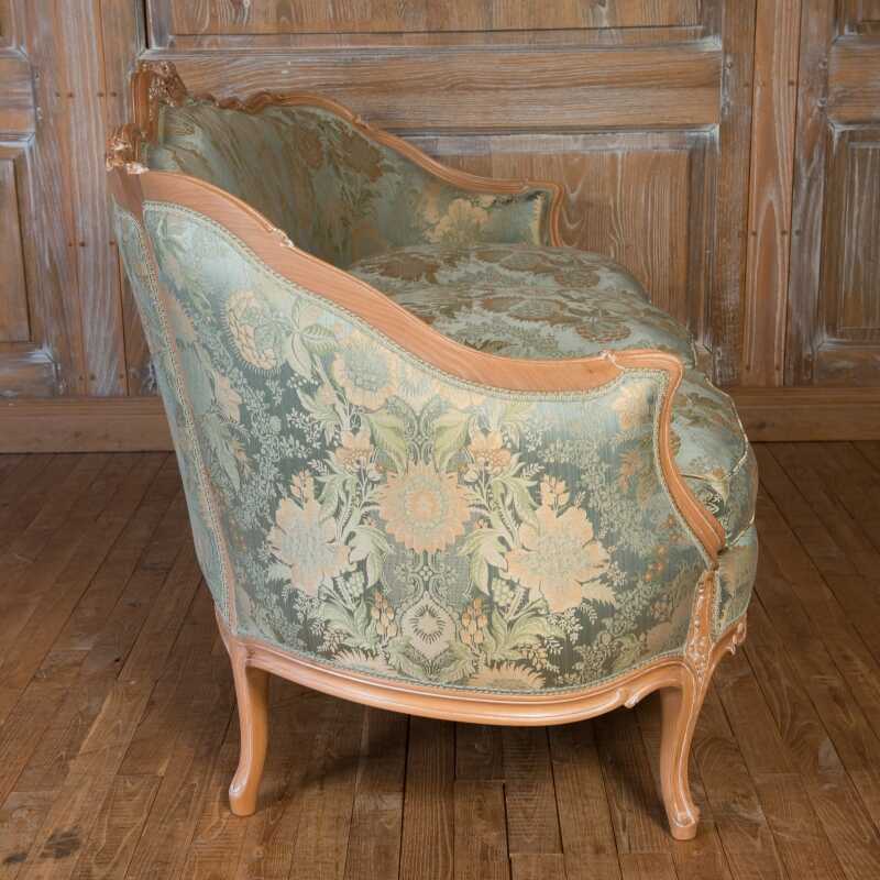 Sofa Delanois-Fradier Louis XV style