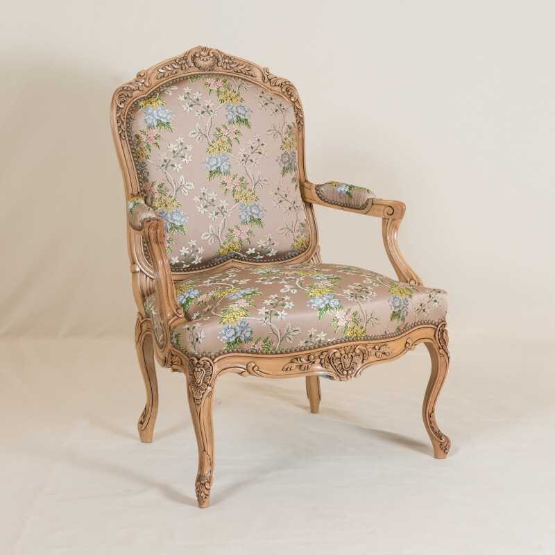 Armchair Tilliard à coeur Louis XV style