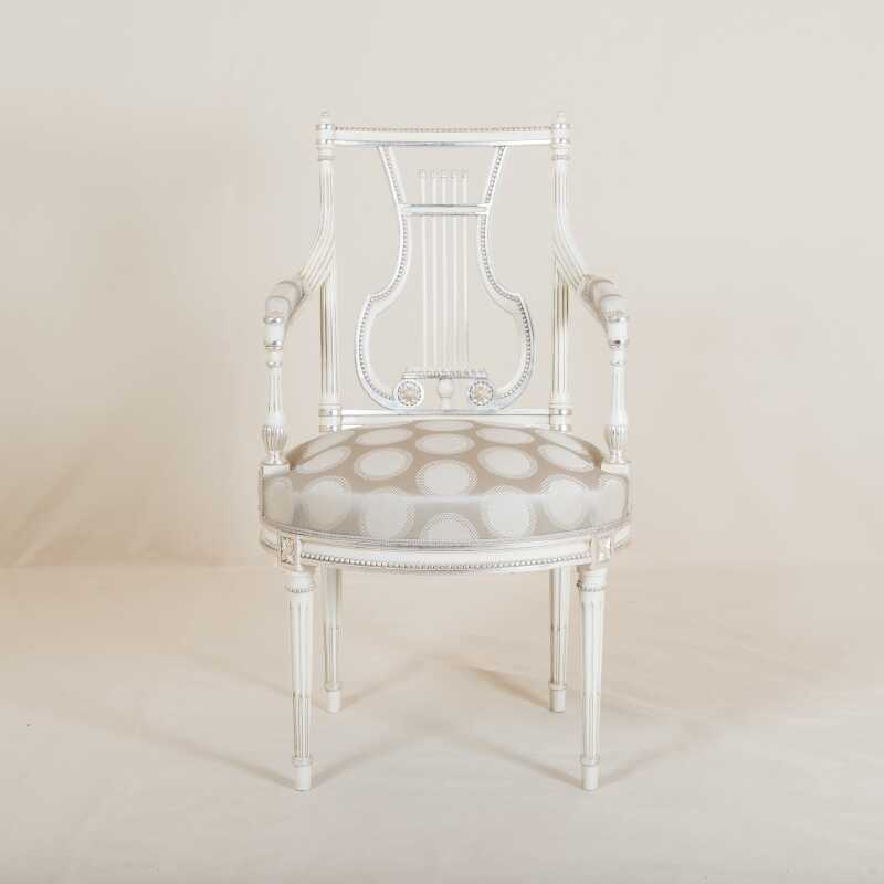 Small Armchair Pluvinet perlé Louis XVI style